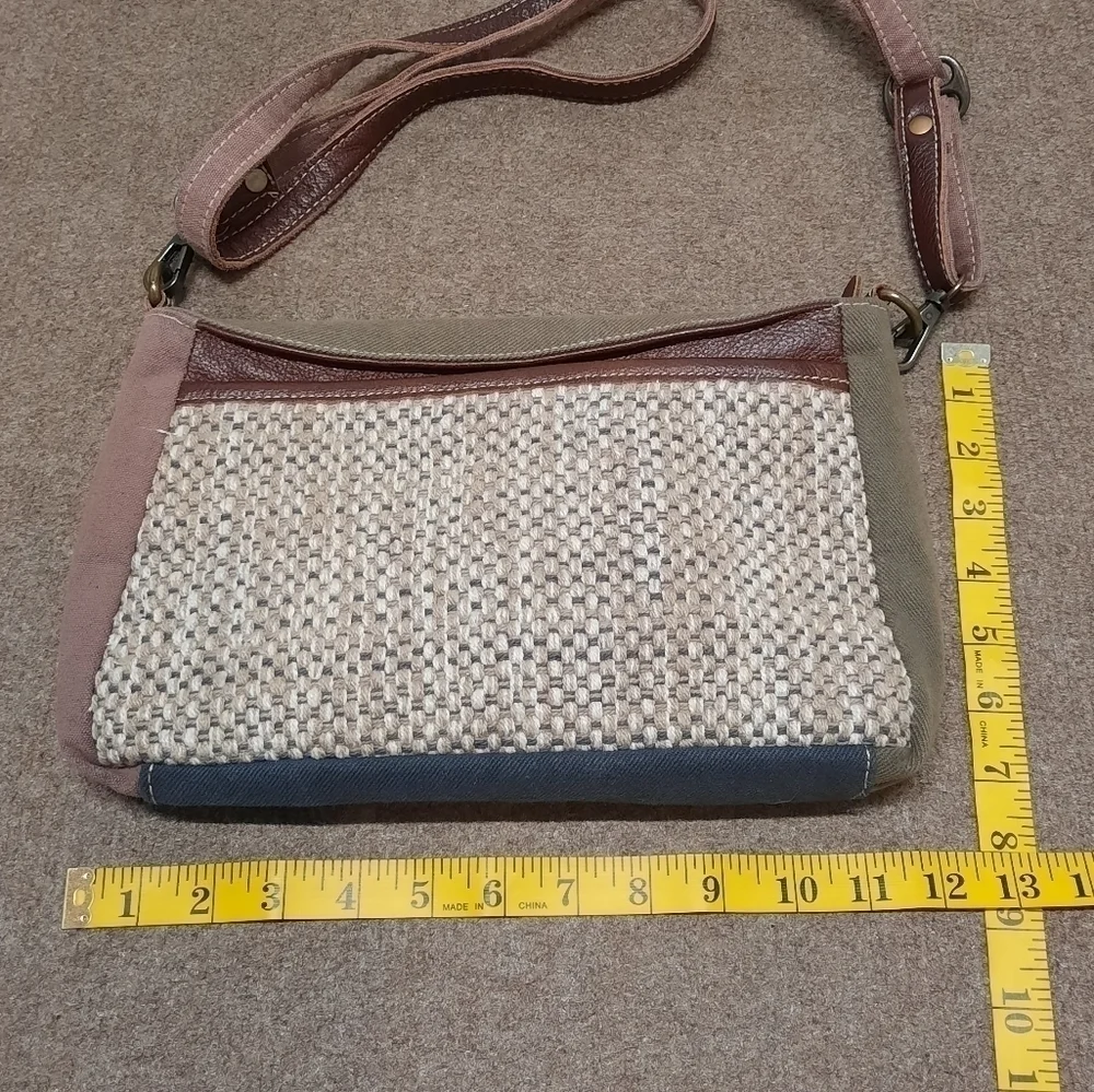 Myra Bag excellent no
